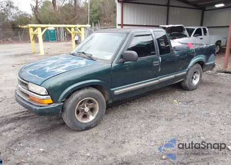 2001 Chevrolet S-10 Ls из США, поврежденный, VIN 1GCCS19W118228581